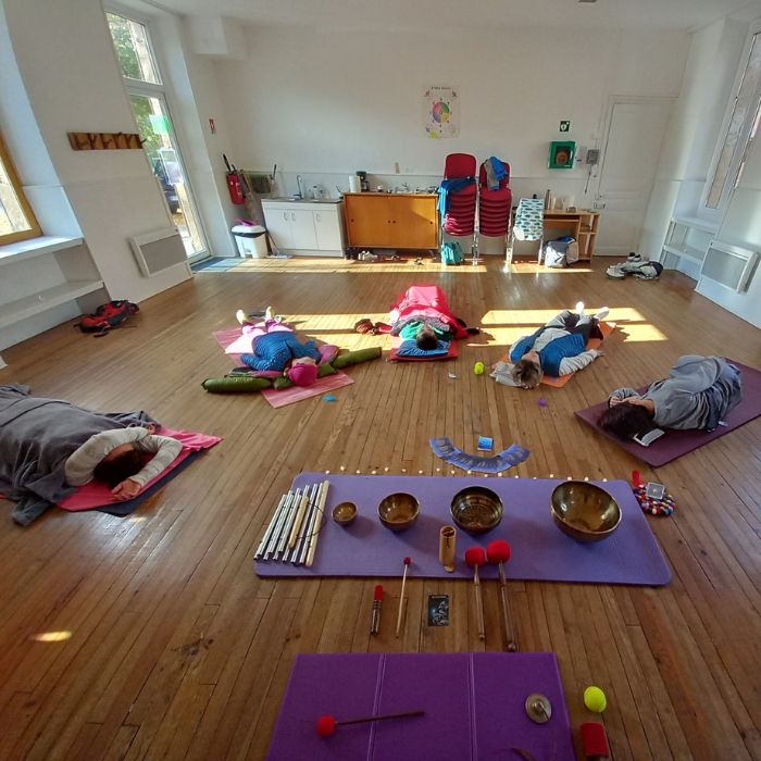 Séance collective de soins sonores à Laval-en-Belledonne (38)